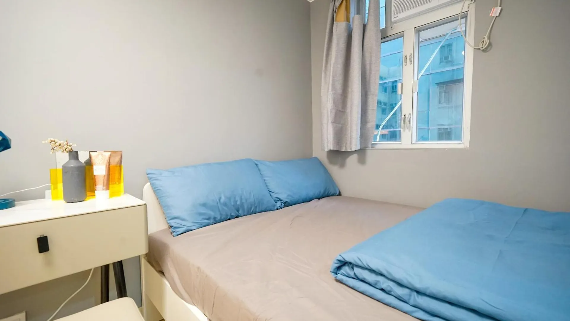 Hostel Student Accommodation - 292 Hennessy Road Hong Kong China