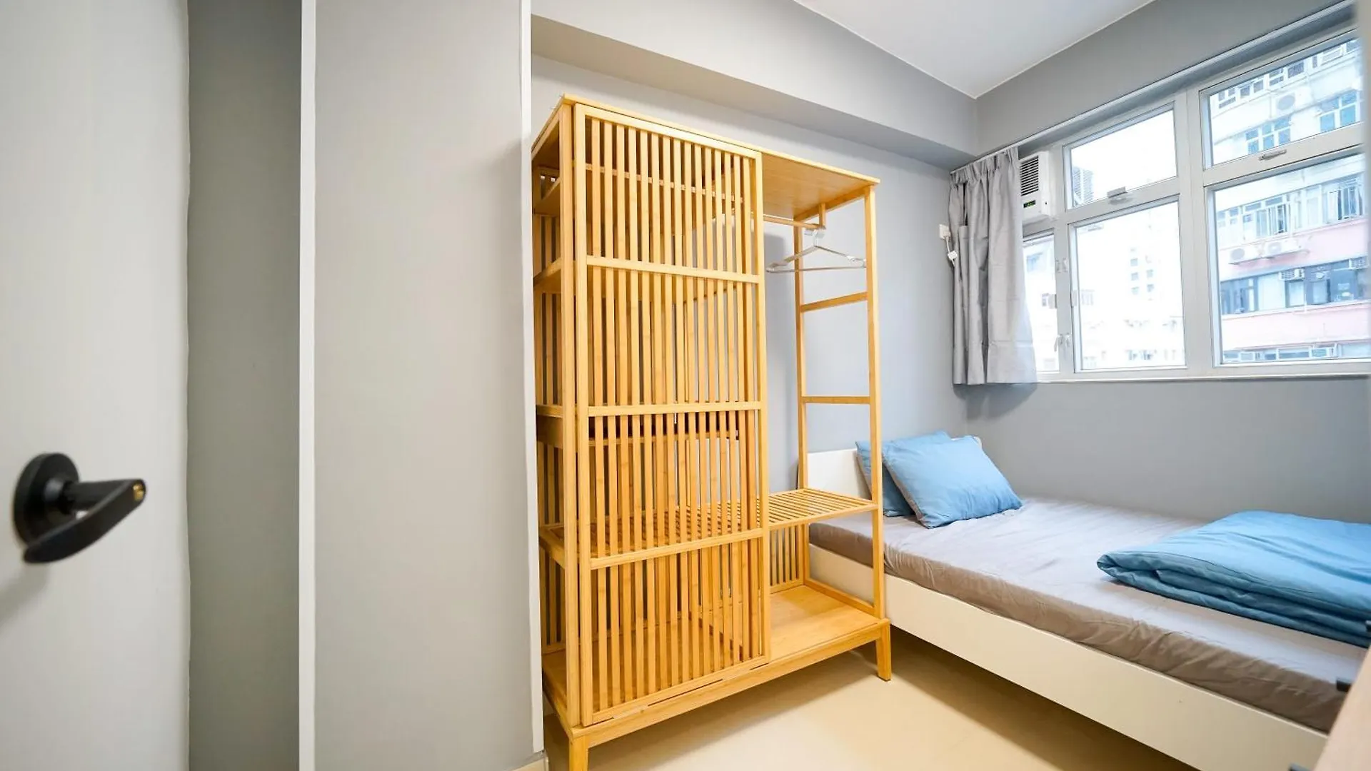 Student Accommodation - 292 Hennessy Road Hongkong Hostel